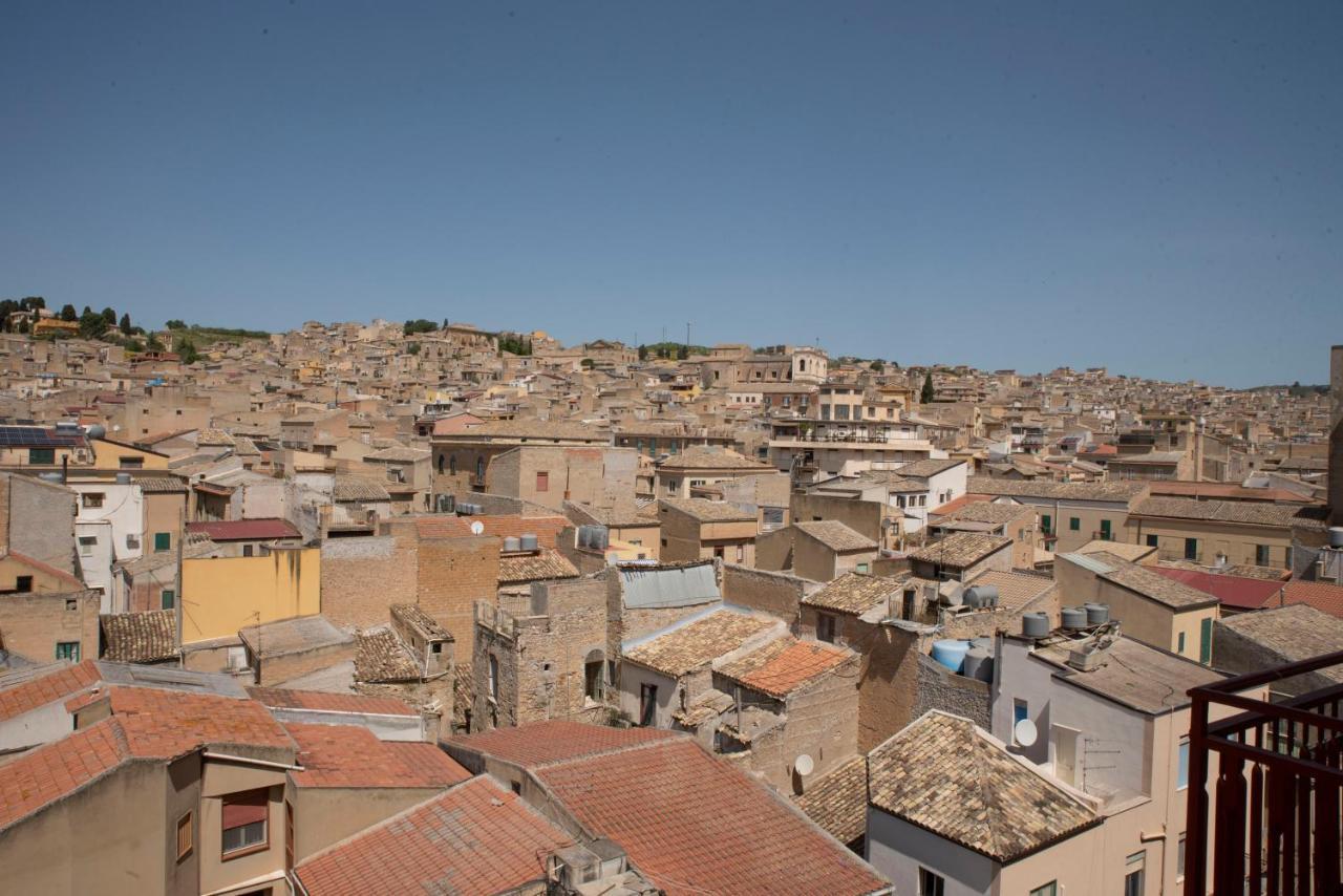 Come A Casa Panoramico E Centralissimo Διαμέρισμα Canicattì Εξωτερικό φωτογραφία