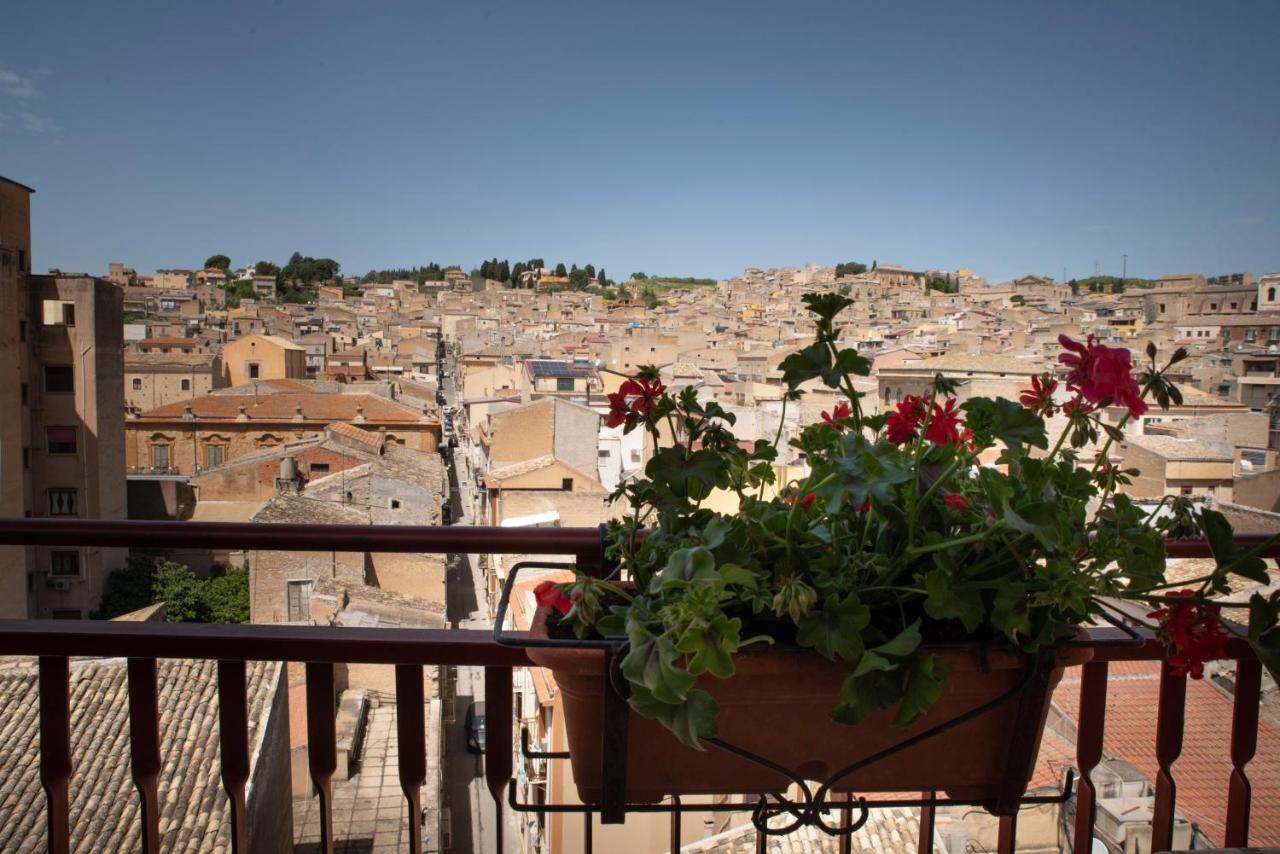 Come A Casa Panoramico E Centralissimo Διαμέρισμα Canicattì Εξωτερικό φωτογραφία