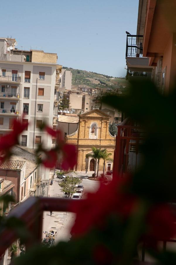 Come A Casa Panoramico E Centralissimo Διαμέρισμα Canicattì Εξωτερικό φωτογραφία